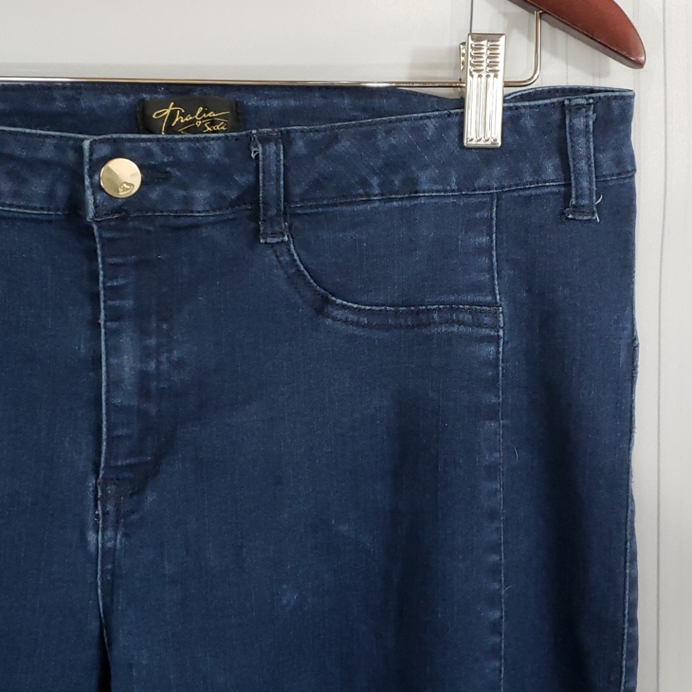 Thalia Sodi, Skinny Stretch Jeans